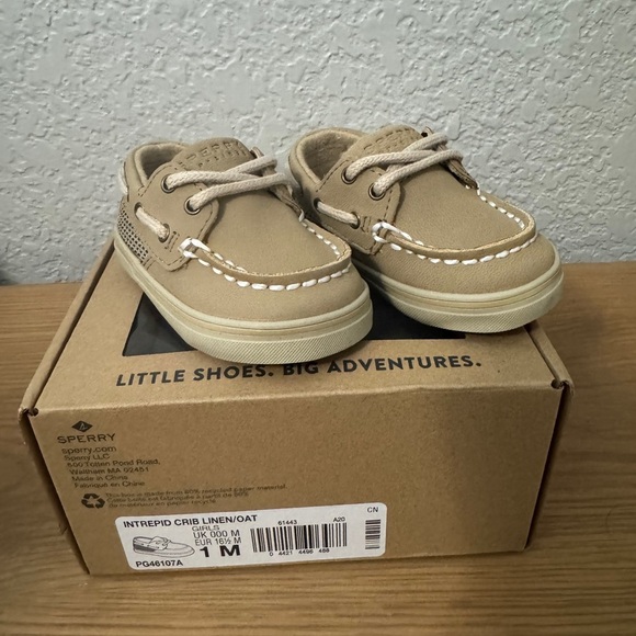 Sperry Other - Sperry Intrepid Crib Shoe in Linen + Oat
